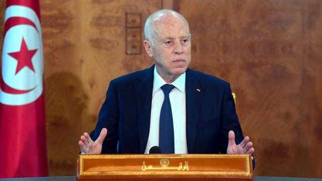 الرئيس التونسي يصدر قرارًا بوقف المنح والامتيازات الخاصة بأعضاء المجلس الأعلى للقضاء