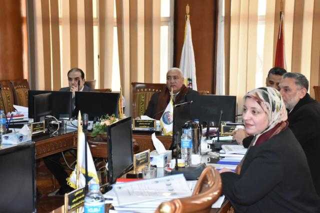 انعقاد لجنة إختيار القيادات بجامعة مدينة السادات