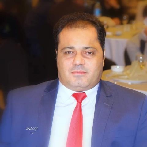 الإعلامي الدكتور حامد محمود 